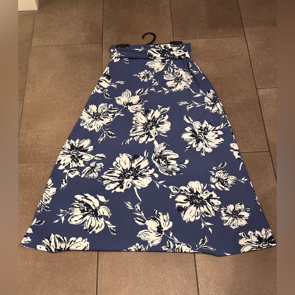Size S Blue Floral Flowy Maxi Skirt A-Line Summer Skirt